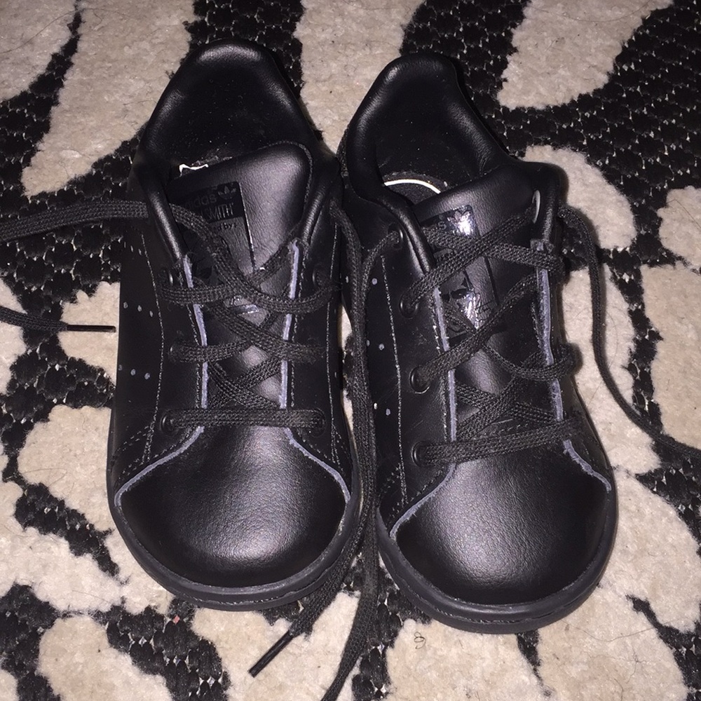 Toddler’s Stan Smith Adidas